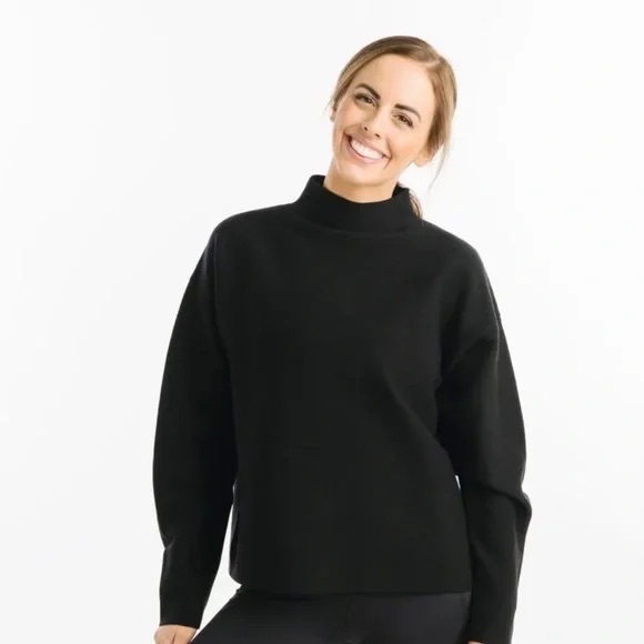 Zyia Onyx Asana Sweater - Picture 2 of 4